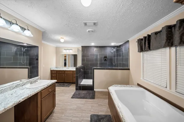 $649,900 | 186 Fcr 941, Teague, TX 75860