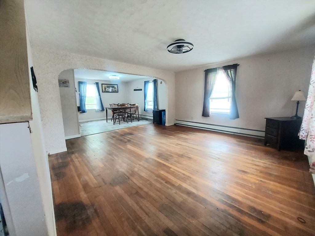 41 Dudley Hill Road Dudley, MA 01571 - Photo 7 of 18