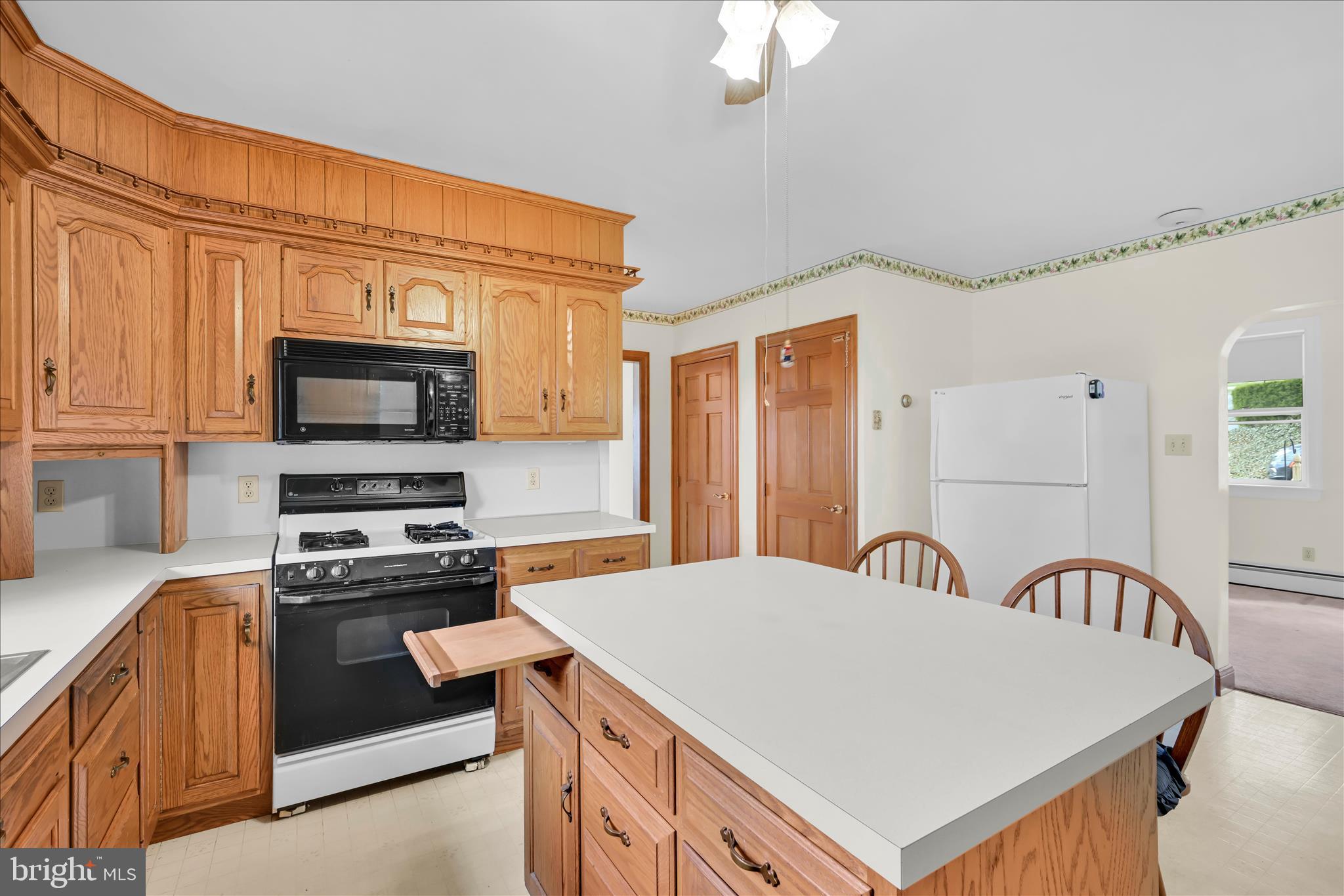 141 Harristown Road Paradise, PA 17562 - Photo 15 of 41 Kitchen