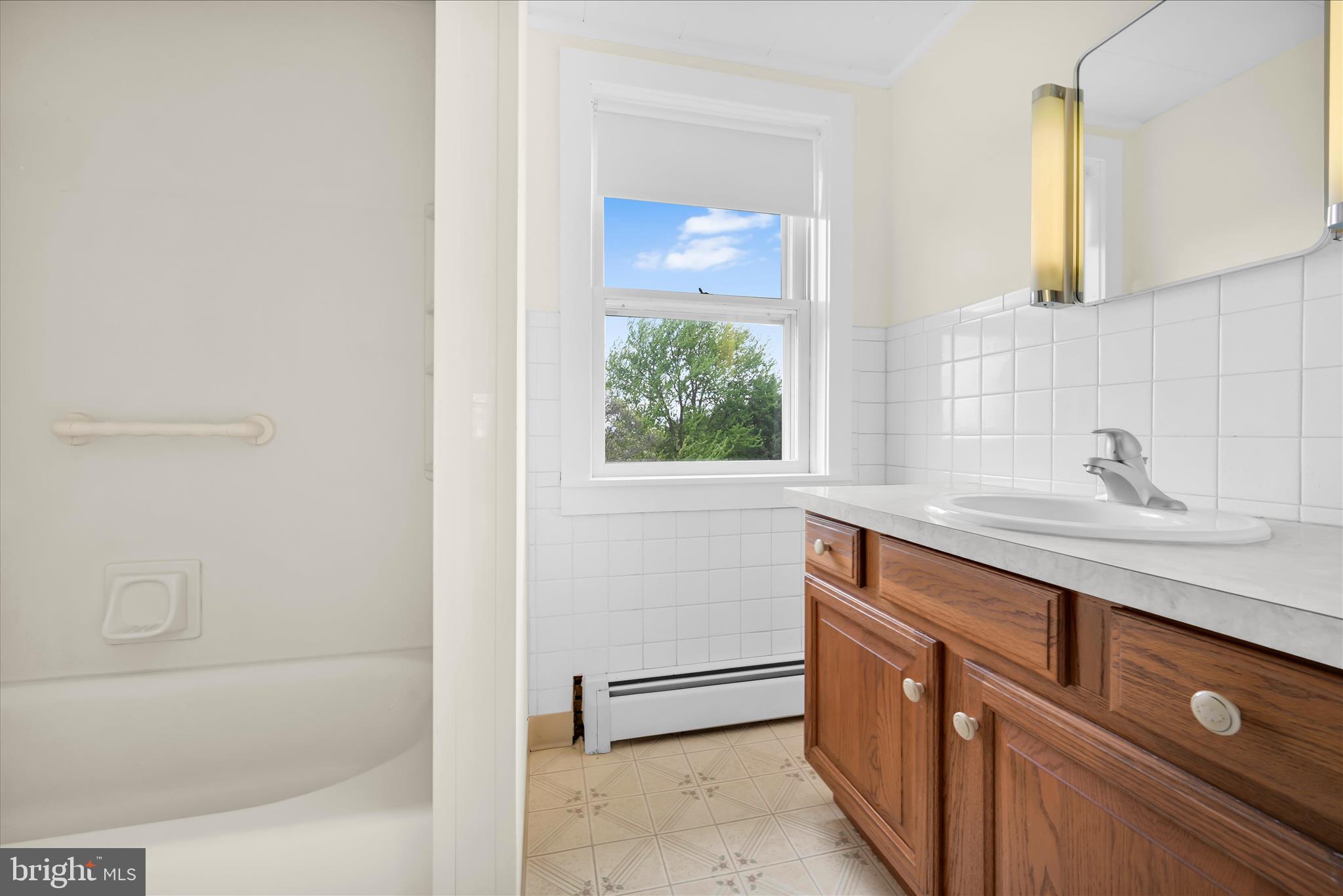 141 Harristown Road Paradise, PA 17562 - Photo 24 of 41 Bathroom