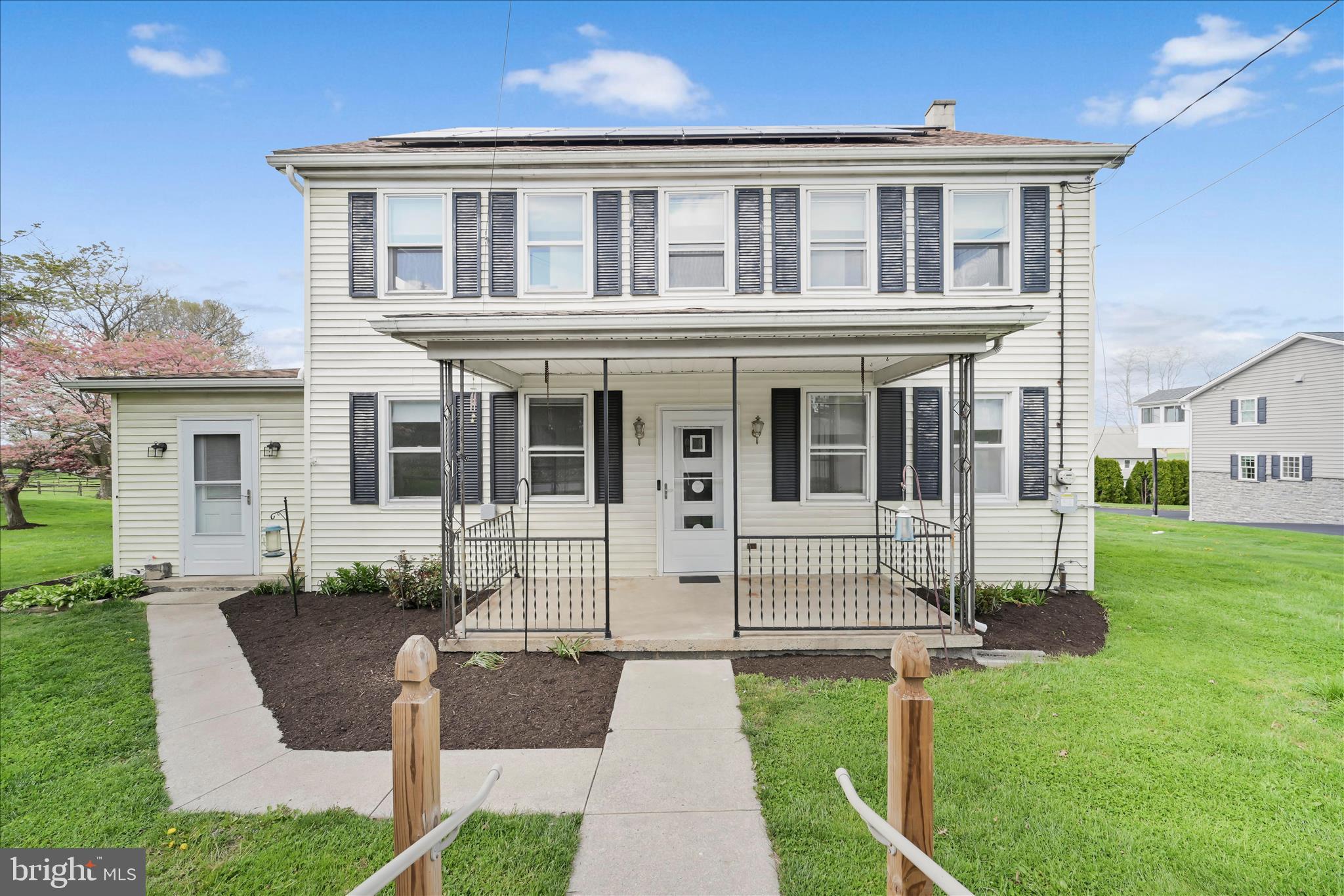 141 Harristown Road Paradise, PA 17562 - Photo 6 of 41 Exterior Front