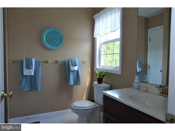 1531 Huron Drive Sinking Spring, PA 19608 - Photo 13 of 25