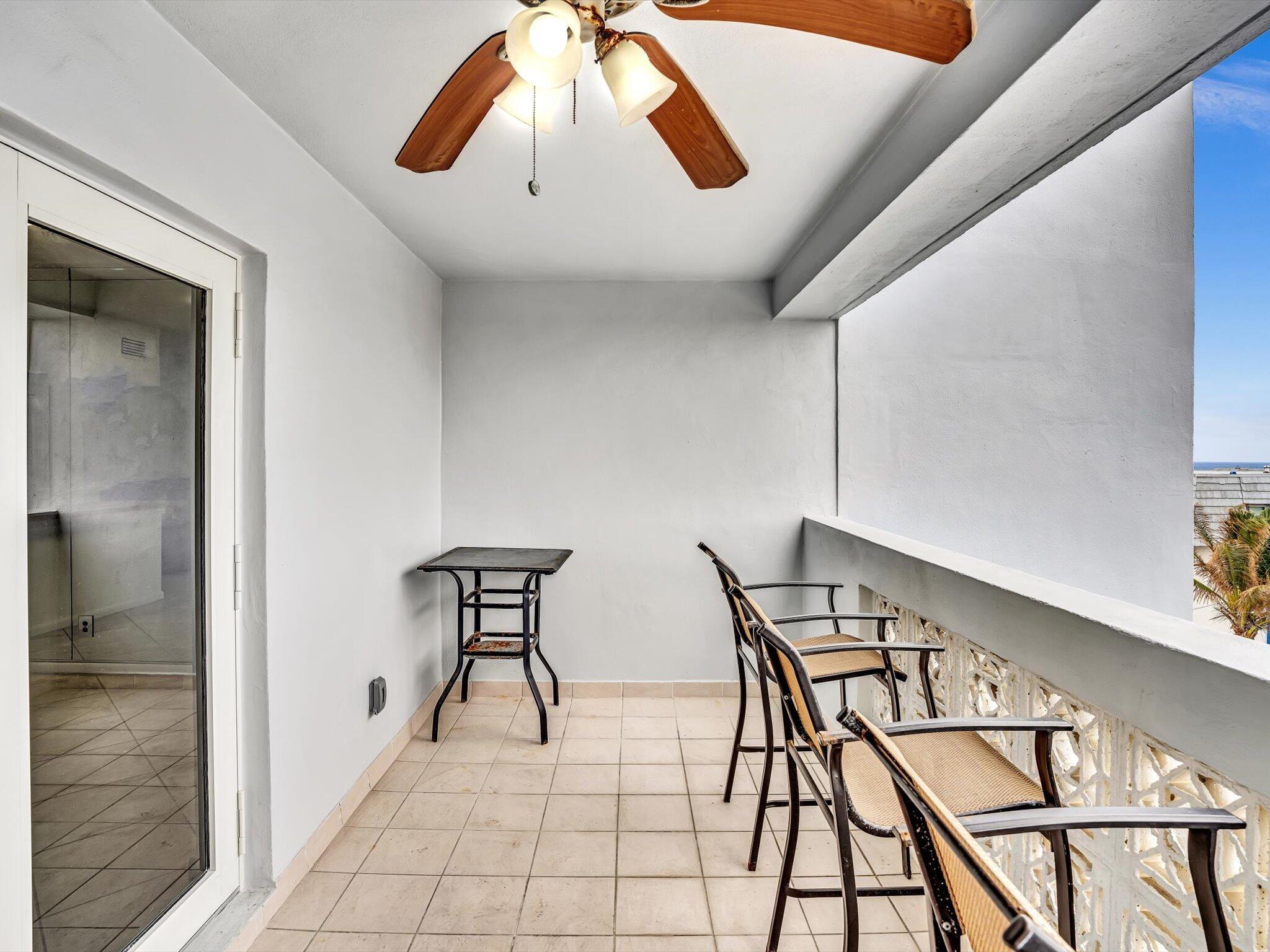 320 South Surf Road, Unit 402 Hollywood, FL 33019 - Photo 14 of 30 Baker 402 pation 1