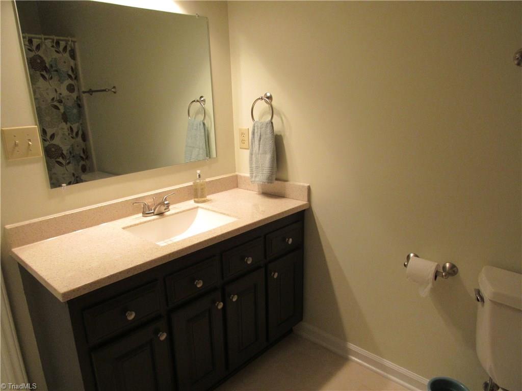 3609 Hunting Ridge Drive High Point, NC 27265 - Photo 14 of 29 Gallery Image 14
