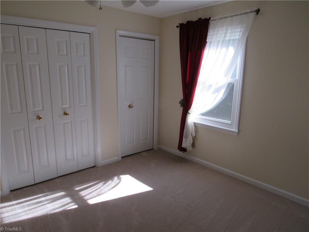 3609 Hunting Ridge Drive High Point, NC 27265 - Photo 15 of 29 Gallery Image 15