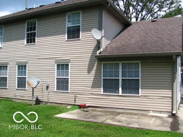 $1,350 | 986 North Boehning Street, Indianapolis, IN 46219