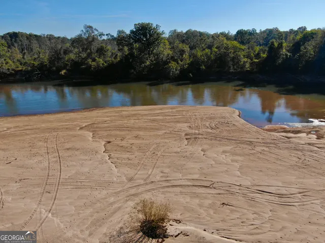 $215,000 | 226 Cherokee Road, Glenwood, GA 30428