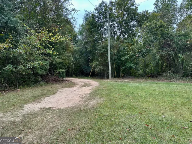 $215,000 | 226 Cherokee Road, Glenwood, GA 30428