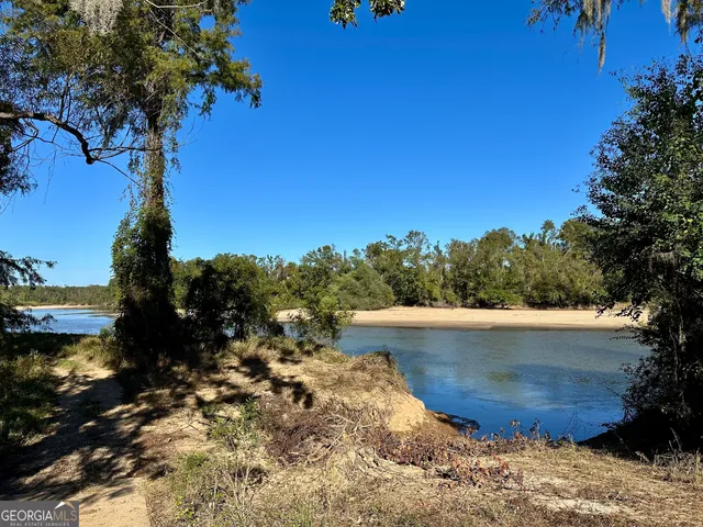 $215,000 | 226 Cherokee Road, Glenwood, GA 30428