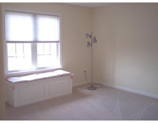 18 Glen Road Hopkinton, MA 01748 - Photo 20 of 29 Gallery Image 20