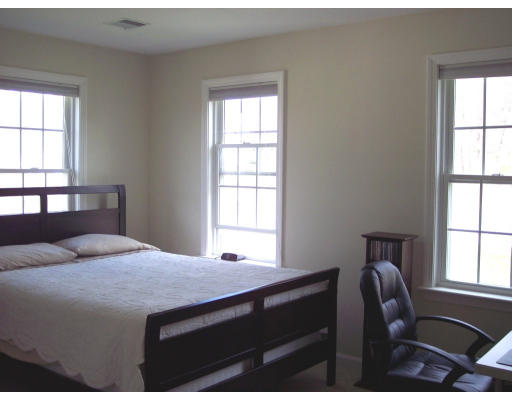 18 Glen Road Hopkinton, MA 01748 - Photo 21 of 29 Gallery Image 21