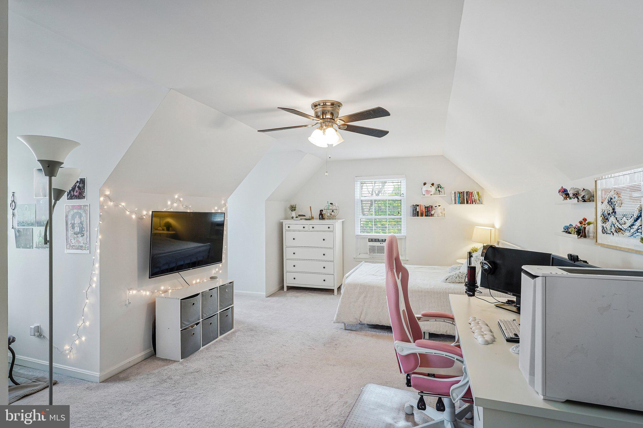 8933 Triple Ridge Road Fairfax Station, VA 22039 - Photo 24 of 43