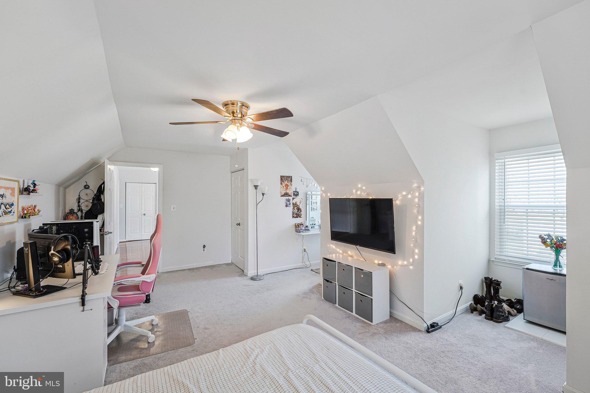 8933 Triple Ridge Road Fairfax Station, VA 22039 - Photo 26 of 43