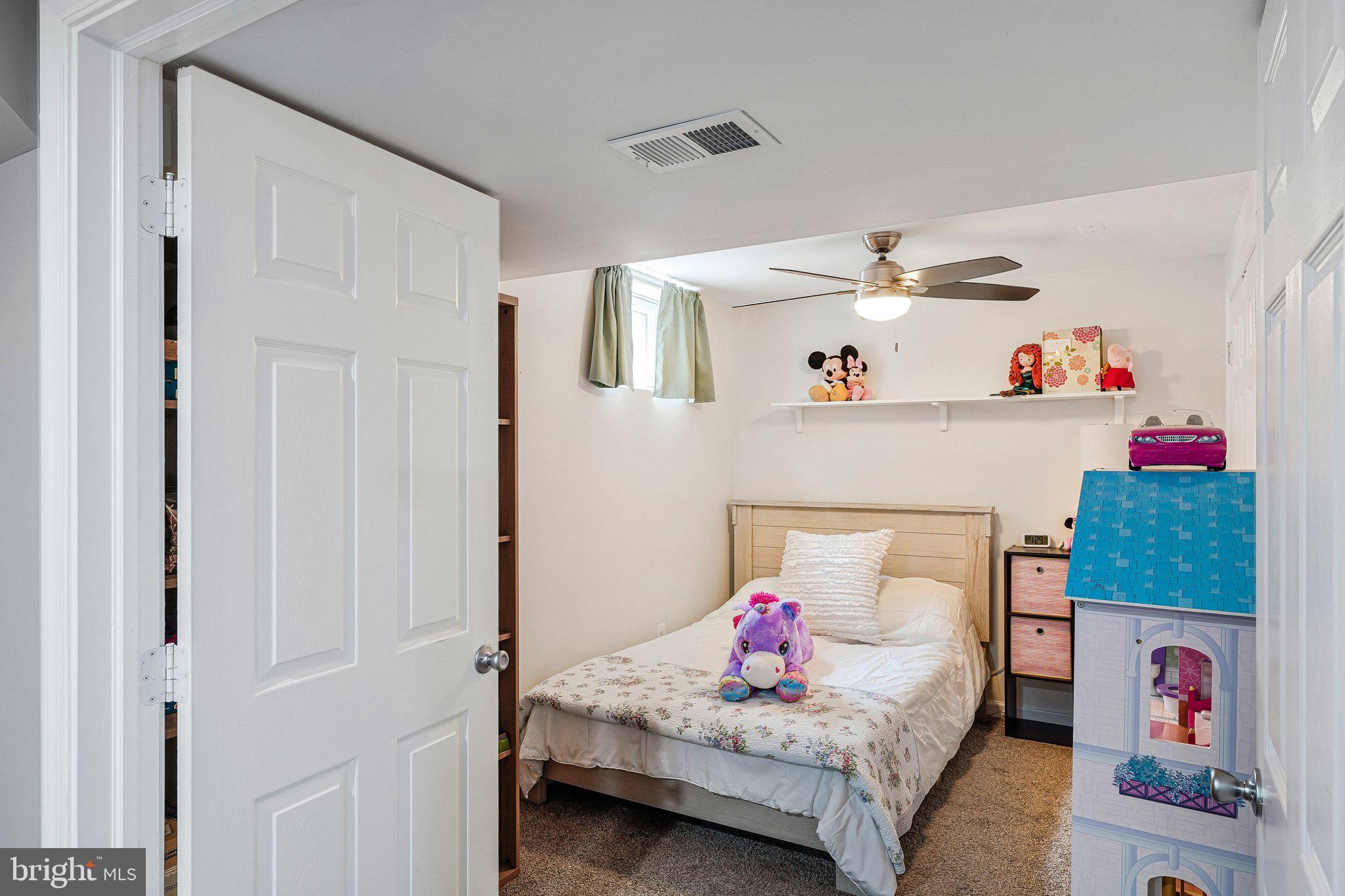 8933 Triple Ridge Road Fairfax Station, VA 22039 - Photo 33 of 43