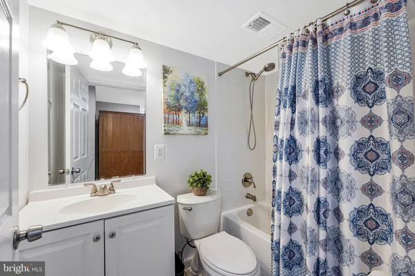 $950,000 | 8933 Triple Ridge Road, Fairfax Station, VA 22039
