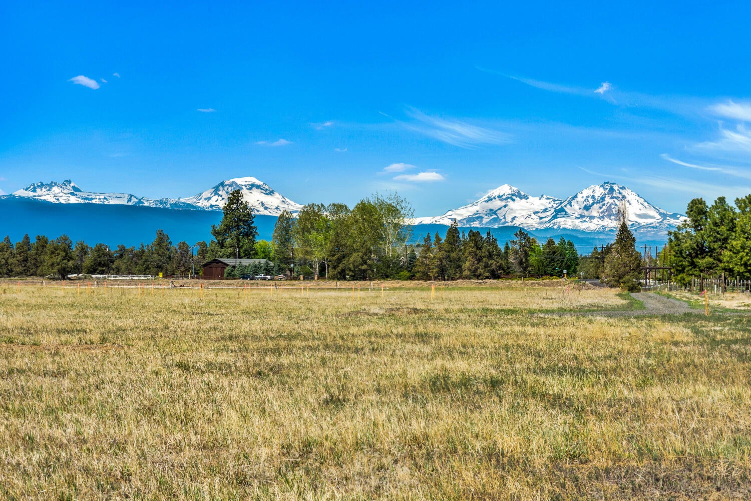 64790 Hunnell Road Bend, OR 97703 - Photo 42 of 50 Mountain view