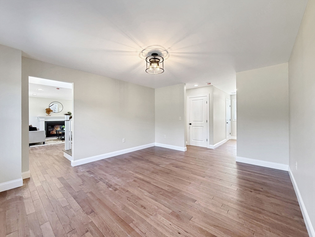 247 Braley Hill Road Rochester, MA 02770 - Photo 15 of 33