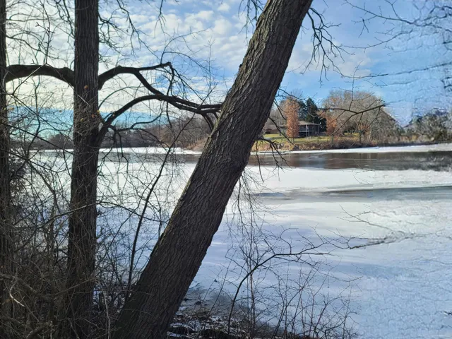 $125,000 | Lot 5 Green, Pardeeville, WI 53954