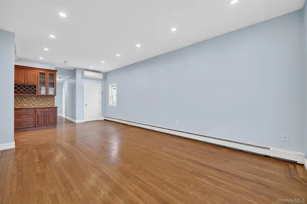 $3,200 | 92 Kimball Avenue, Unit 1, Yonkers, NY 10704
