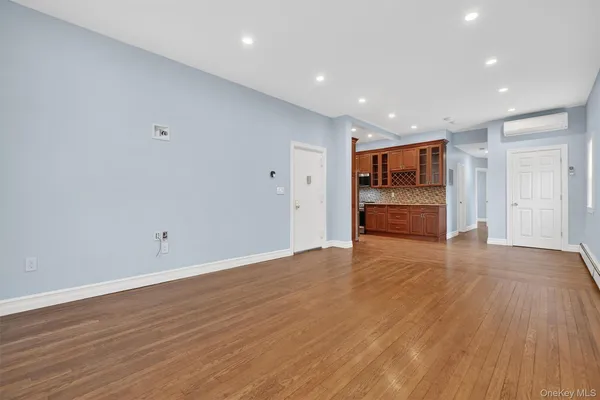 $3,200 | 92 Kimball Avenue, Unit 1, Yonkers, NY 10704