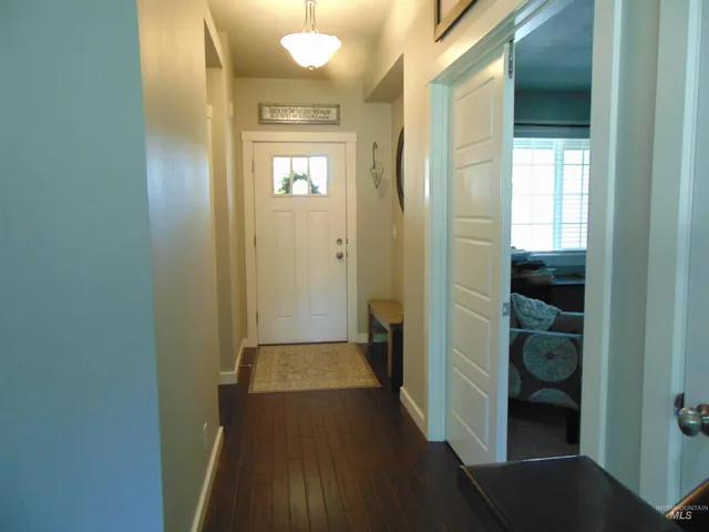 $535,000 | 983 South Street, Vale, OR 97918