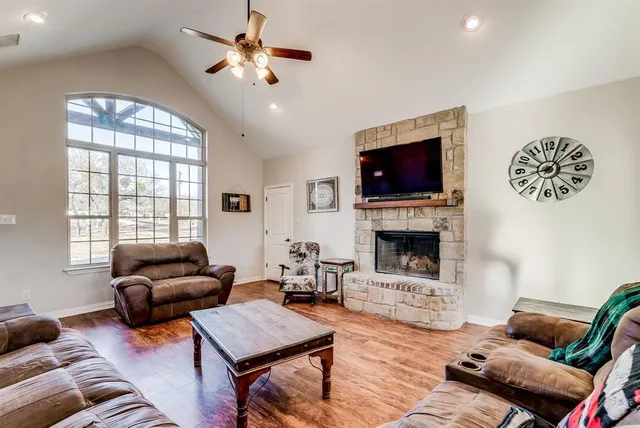 $649,000 | 2090 River Front Court, Stephenville, TX 76401