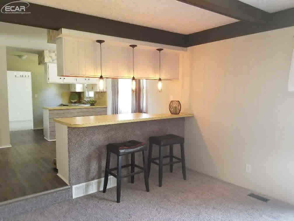 12361 North Lewis Road Clio, MI 48420 - Photo 3 of 24 21359159-2.JPG