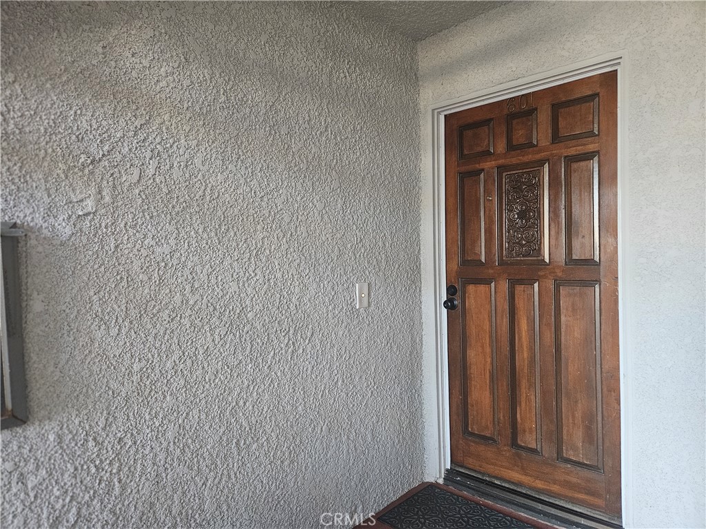 3155 Ramon Road, Unit 601 Palm Springs, CA 92264 - Photo 8 of 35 front door