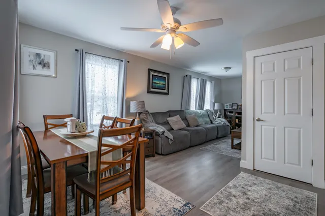 $479,000 | 371 Loudon Road, Concord, NH 03301