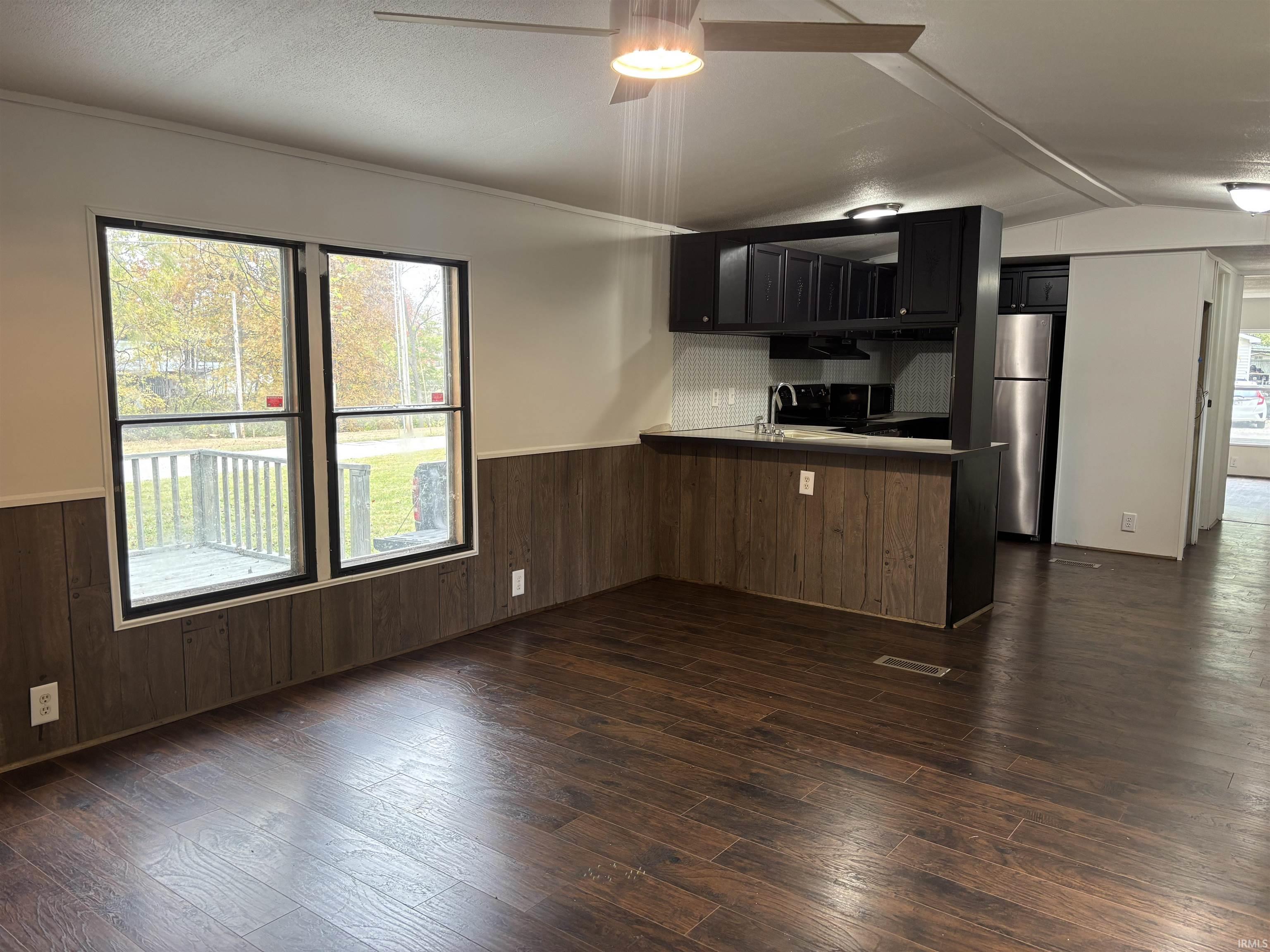 61 Bubble Loo Road Cloverdale, IN 46120 - Photo 2 of 19 Gallery Image 2