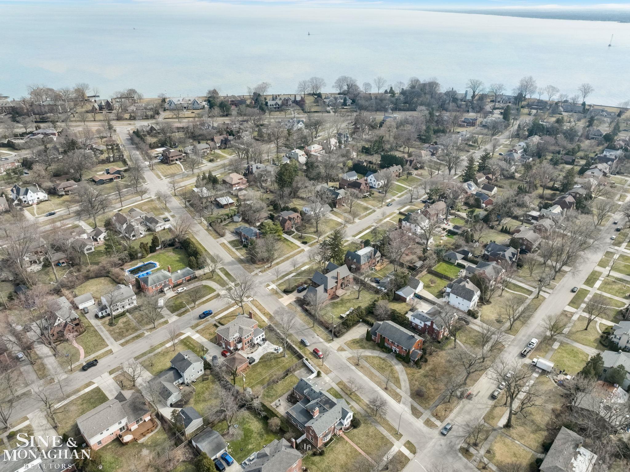 606 Pemberton Road Grosse Pointe, MI 48230 - Photo 75 of 99 50142204-F6A85BE9-F71F-4293-AD1C-8EB1B8B6B5D6.JPG