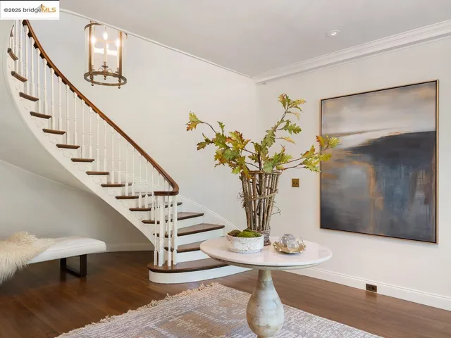 $5,500,000 | 120 Hazel Lane, Piedmont, CA 94611