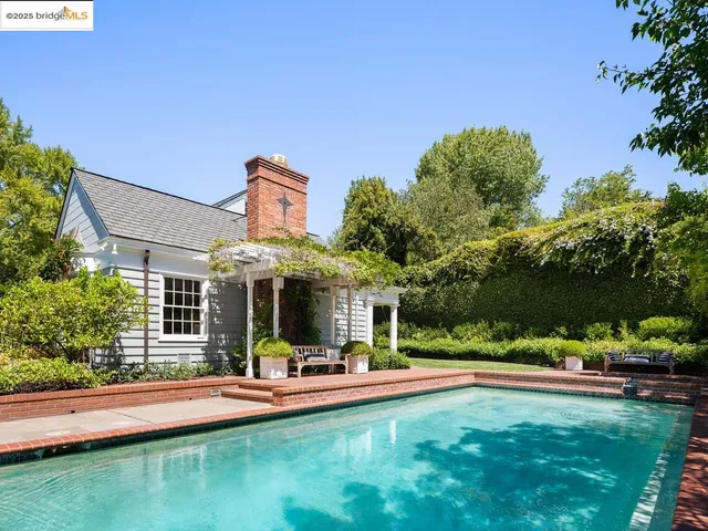 $5,500,000 | 120 Hazel Lane, Piedmont, CA 94611