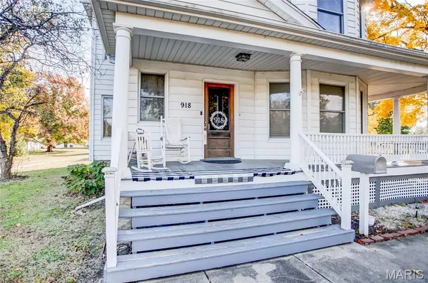 $234,000 | 918 Fifth Street, Carrollton, IL 62016