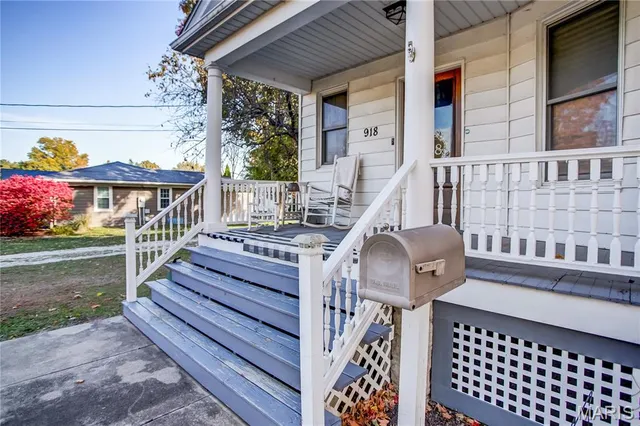 $249,000 | 918 Fifth Street, Carrollton, IL 62016