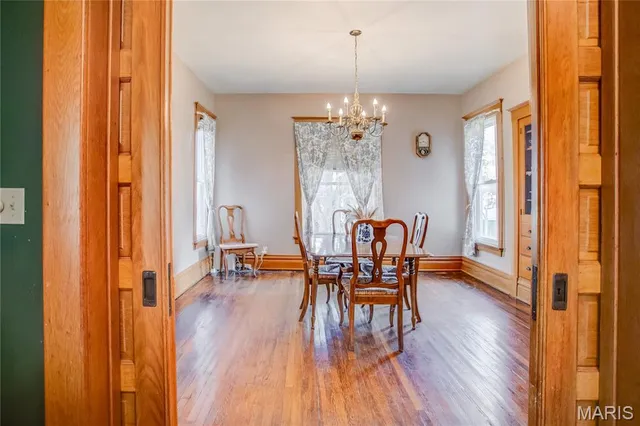 $249,000 | 918 Fifth Street, Carrollton, IL 62016