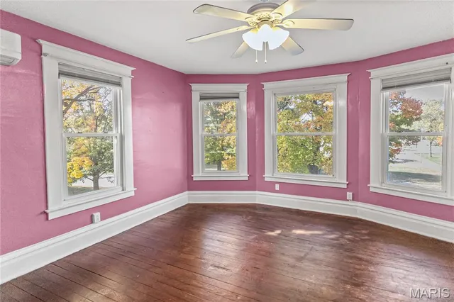 $249,000 | 918 Fifth Street, Carrollton, IL 62016