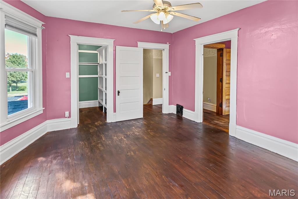 918 Fifth Street Carrollton, IL 62016 - Photo 33 of 80