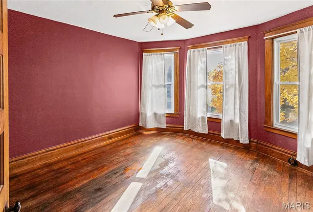 $249,000 | 918 Fifth Street, Carrollton, IL 62016