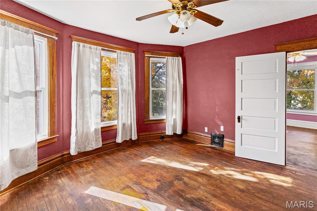 918 Fifth Street Carrollton, IL 62016 - Photo 36 of 80