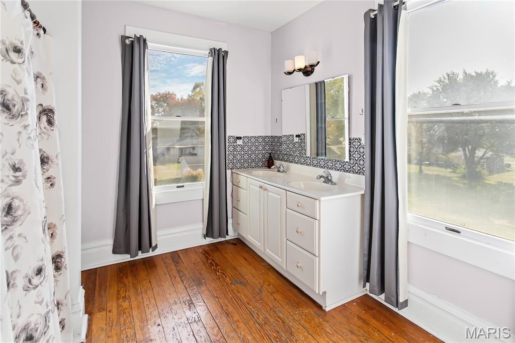 918 Fifth Street Carrollton, IL 62016 - Photo 38 of 80