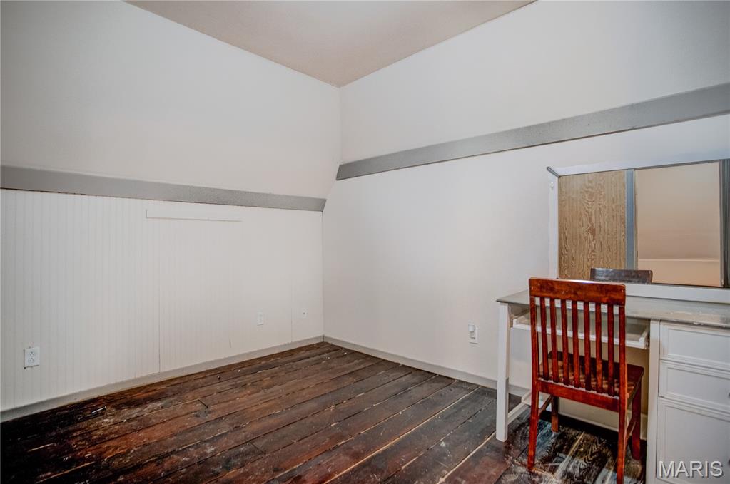 918 Fifth Street Carrollton, IL 62016 - Photo 46 of 80