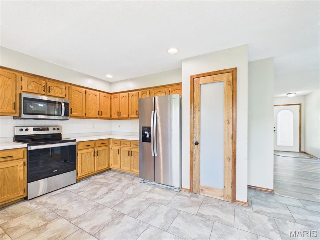 24625 Spencer Road Waynesville, MO 65583 - Photo 15 of 89