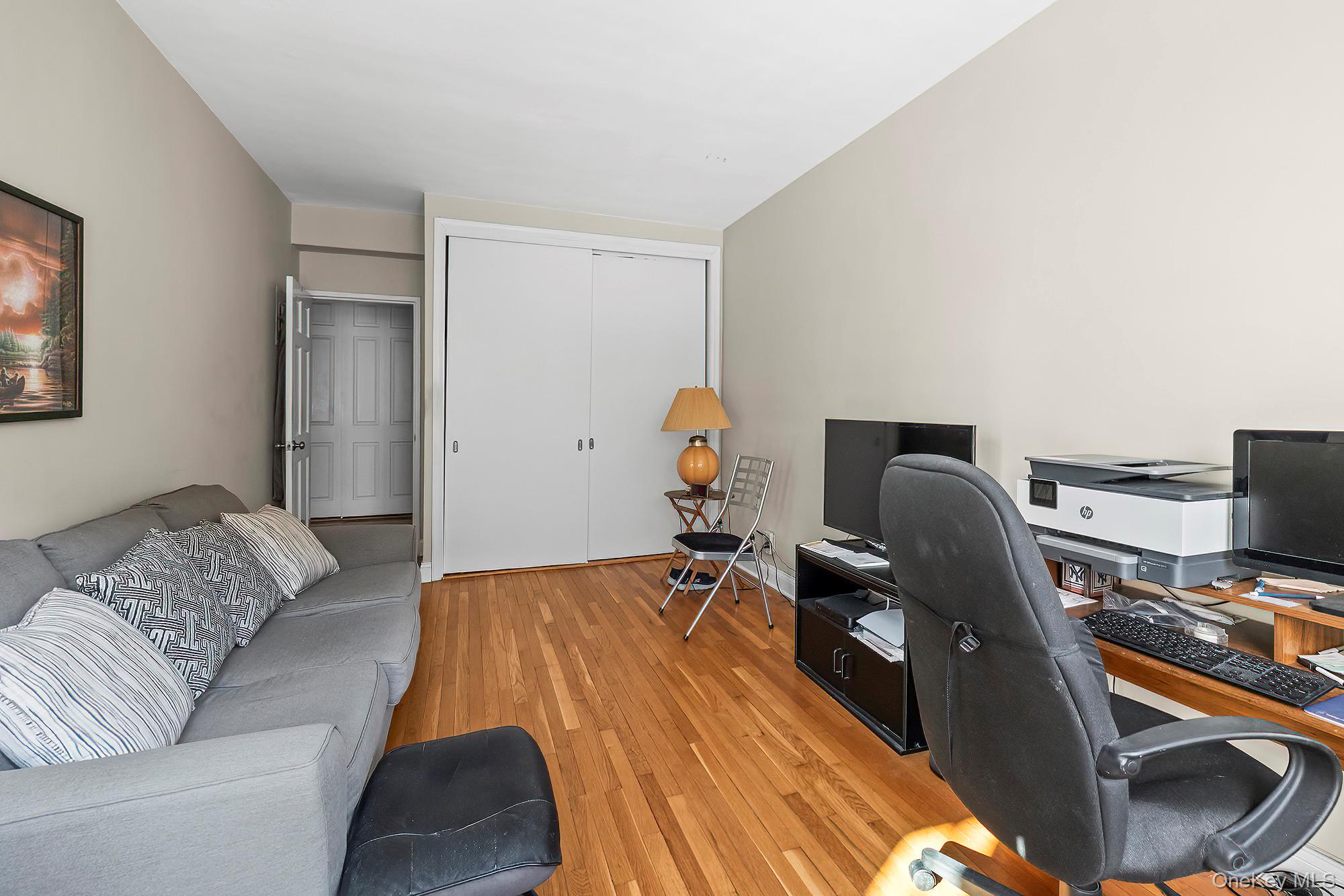 1015 Old Boston Post Road, Unit 2H Mamaroneck, NY 10543 - Photo 17 of 23 Bedroom