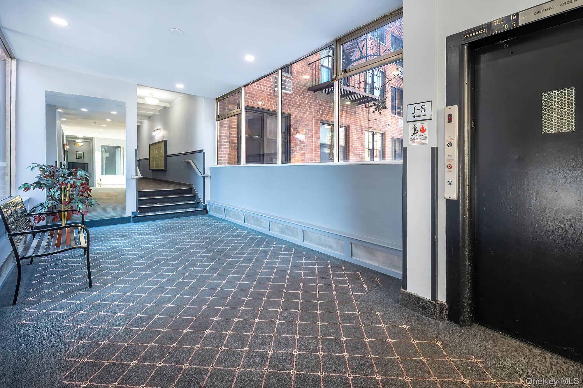 1015 Old Boston Post Road, Unit 2H Mamaroneck, NY 10543 - Photo 3 of 23 Lobby