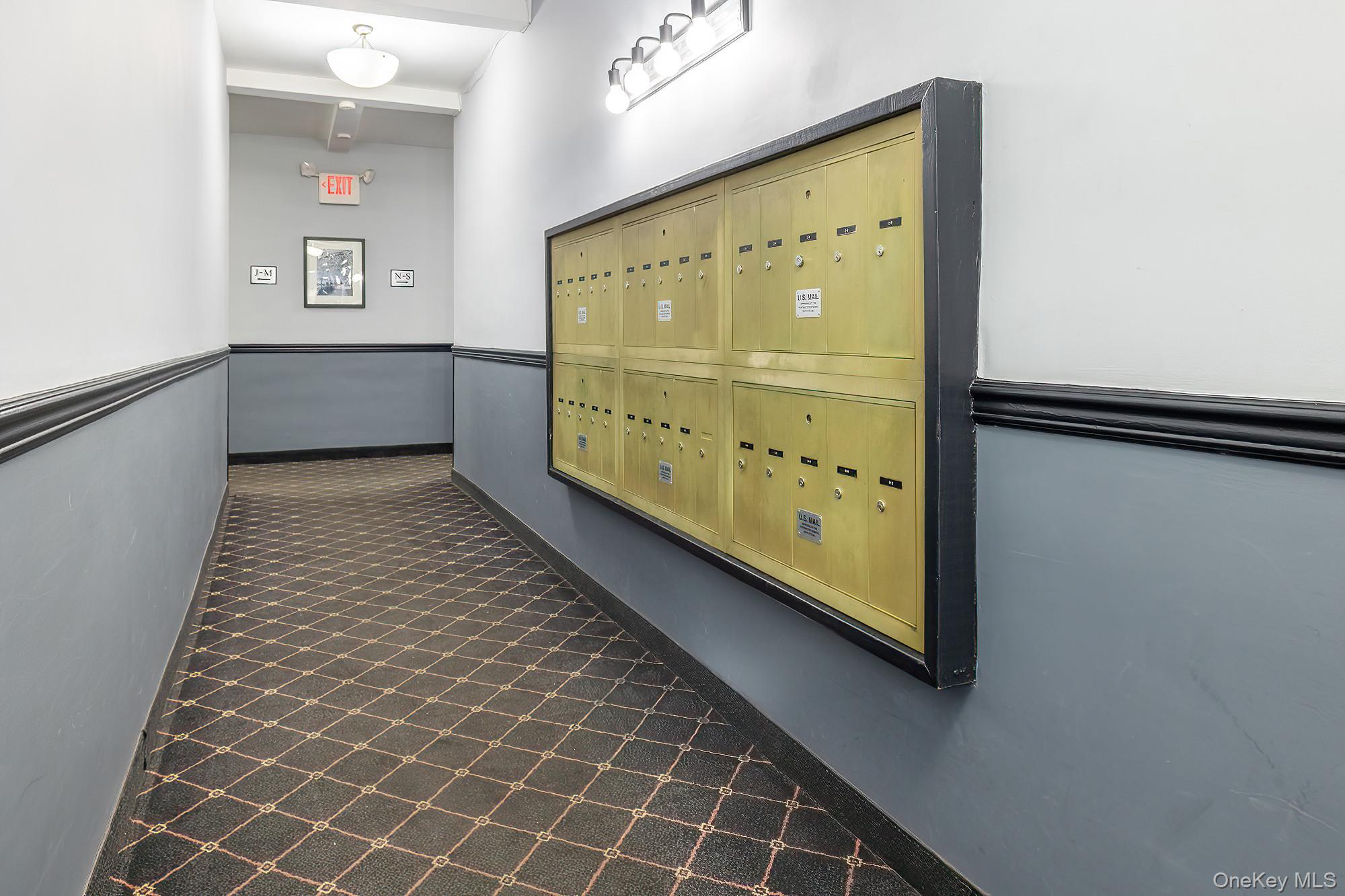 1015 Old Boston Post Road, Unit 2H Mamaroneck, NY 10543 - Photo 4 of 23 Mail Area