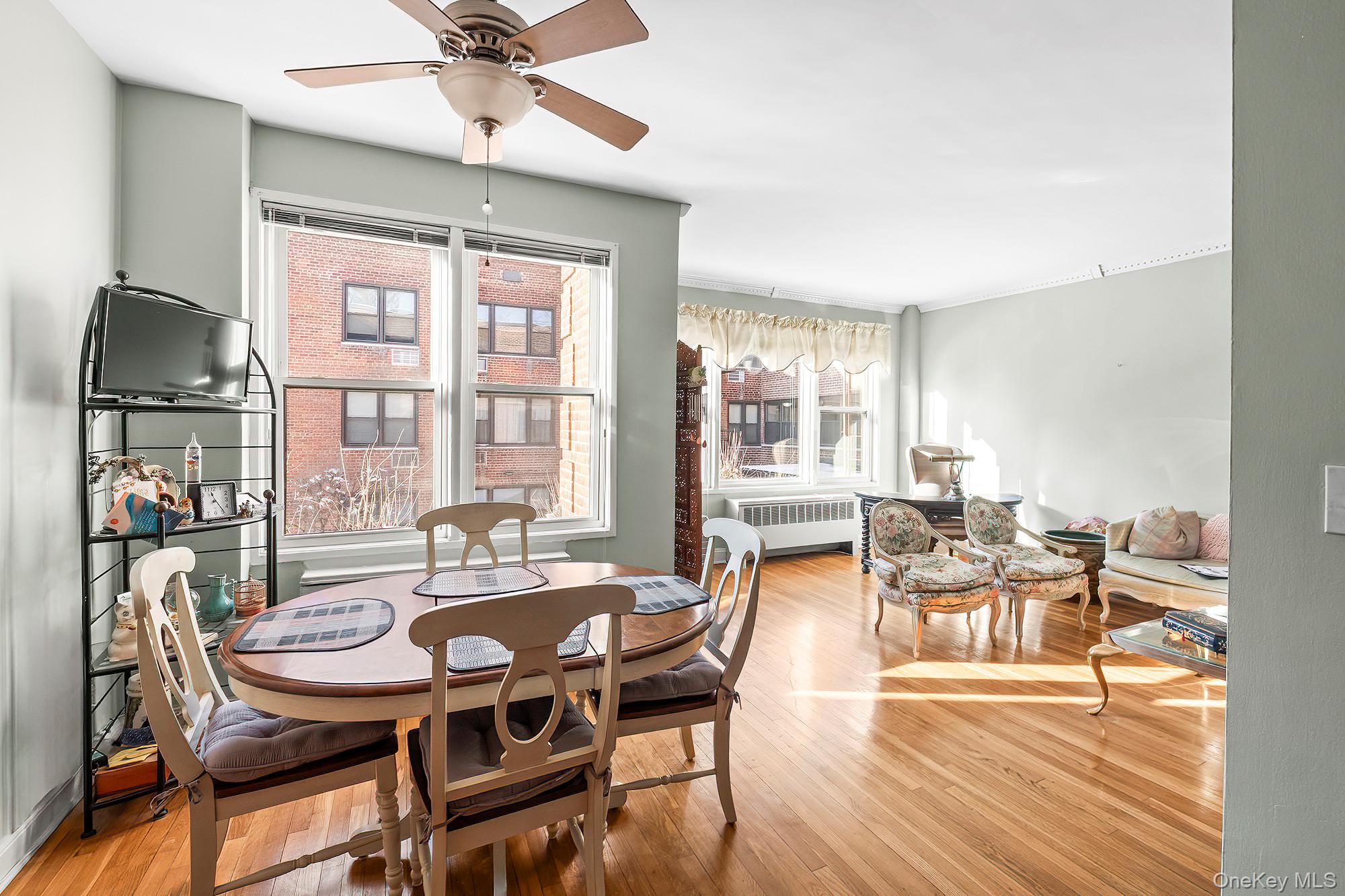 1015 Old Boston Post Road, Unit 2H Mamaroneck, NY 10543 - Photo 7 of 23 Dining Area