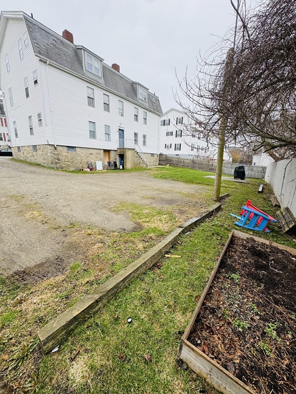 26 Clement Street Fall River, MA 02724 - Photo 4 of 8