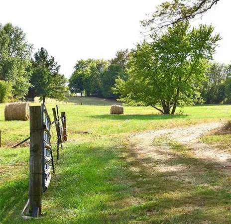 $595,000 | 39070 East E Highway, Nelson, MO 65347