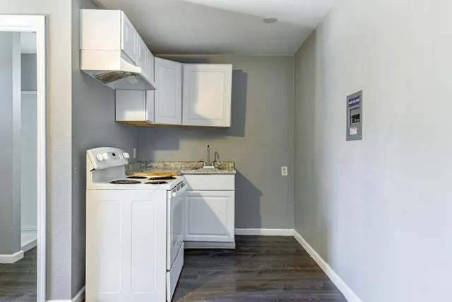 $549,900 | 545 El Roya Avenue, Modesto, CA 95354